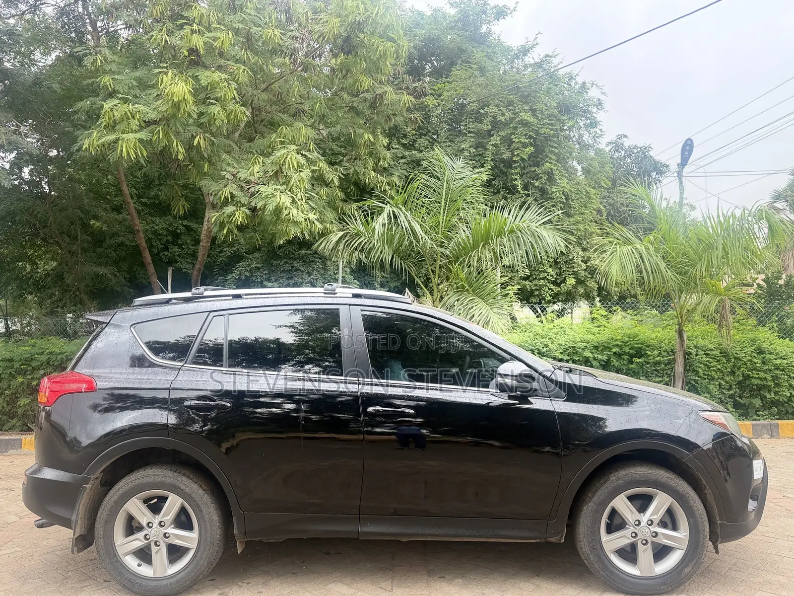 Toyota RAV4 Limited 4dr SUV (2.5L 4cyl 6A) 2015 Black