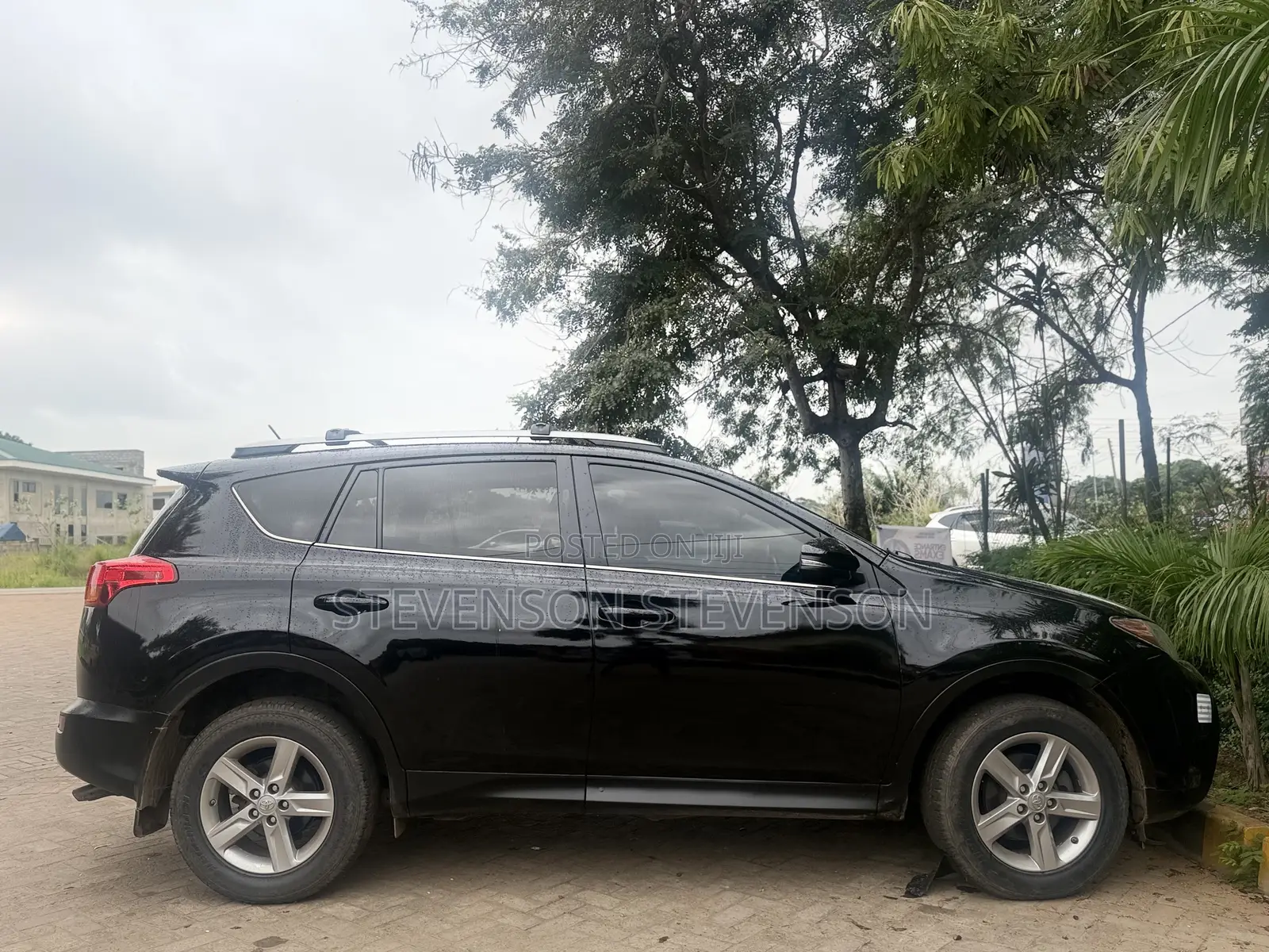 Toyota RAV4 Limited 4dr SUV (2.5L 4cyl 6A) 2015 Black