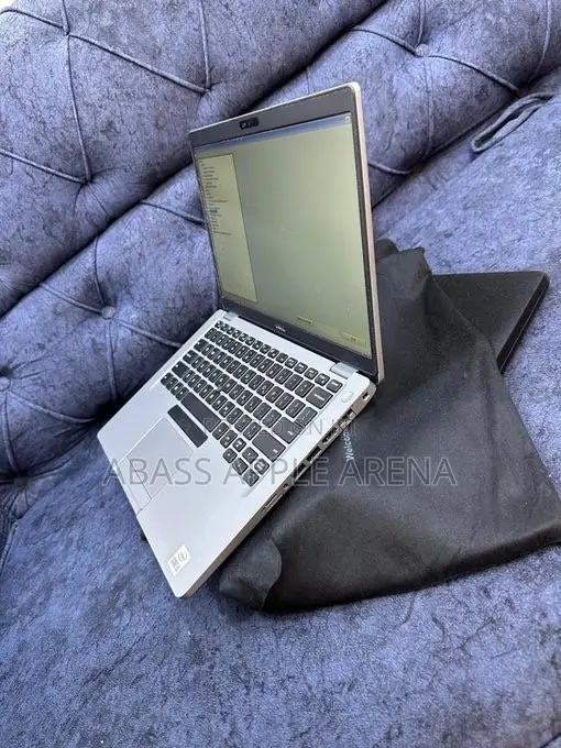 Laptop Dell Latitude 5410 8GB Intel Core i5 HDD+SSD 256GB