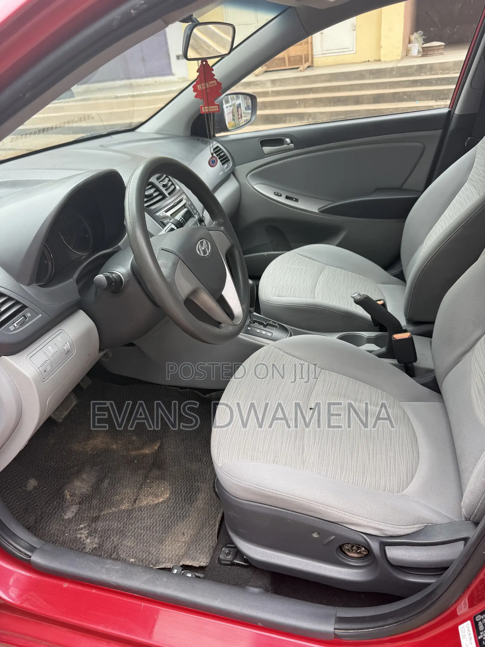 Hyundai Accent SE Sedan 2017 Red