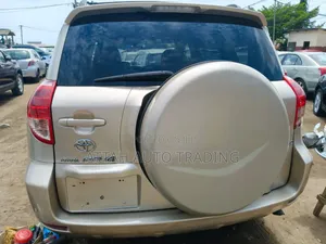 Toyota RAV4 2012 Brown