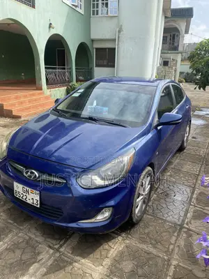 Hyundai Accent 2013 Blue