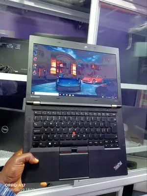 Laptop Lenovo ThinkPad T430u 8GB Intel Core i5 HDD 500GB