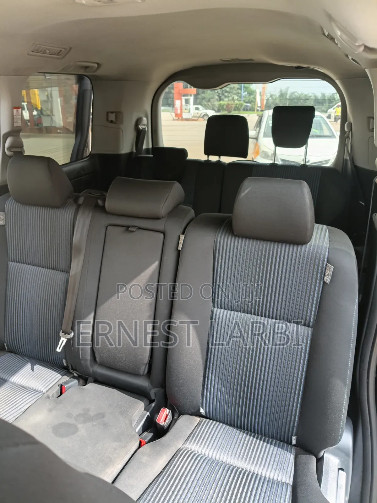Toyota Voxy ZS Kirameki 4WD 8-Seater 2015 Black