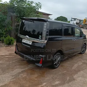 Toyota Voxy ZS Kirameki 4WD 8-Seater 2015 Black