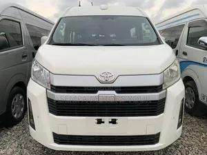 Toyota Grand HiAce 2002 White