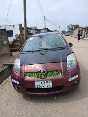 Toyota Vitz 2010 Purple