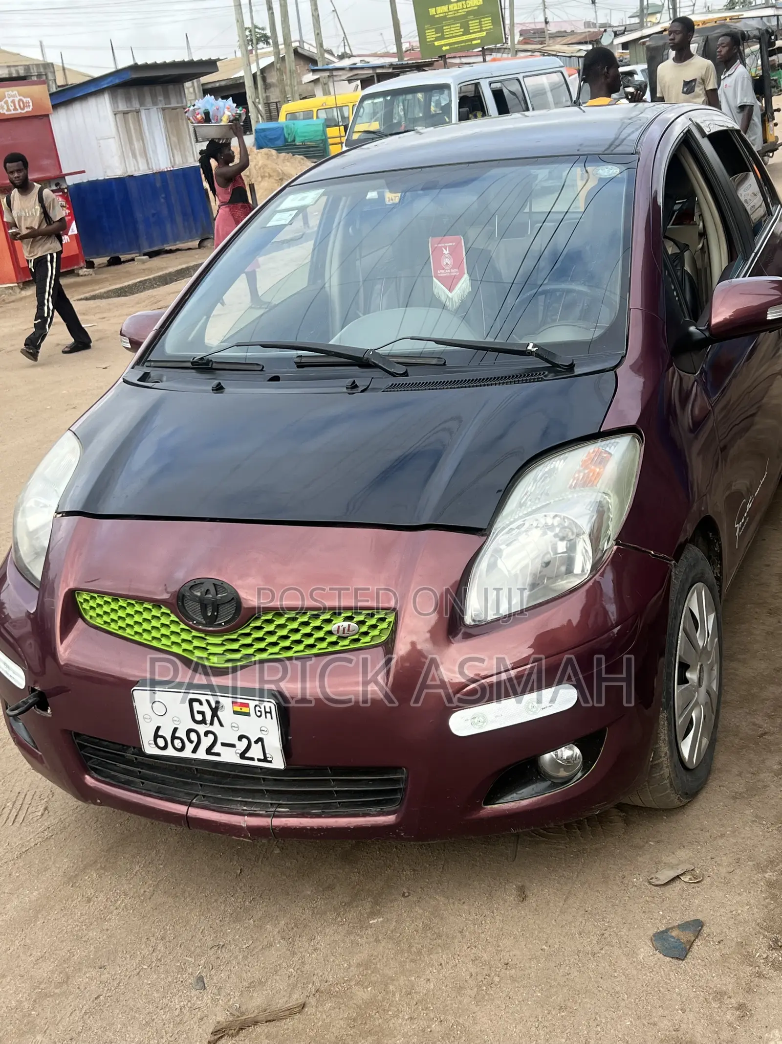 Toyota Vitz 2010 Purple