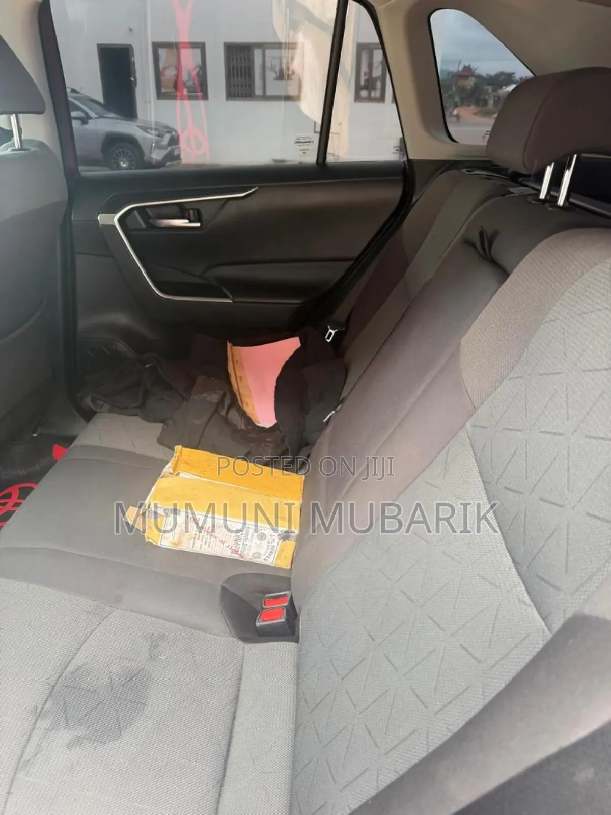 Toyota RAV4 XLE AWD 2020 Red