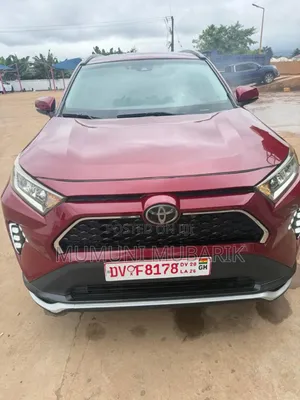 Toyota RAV4 XLE AWD 2020 Red
