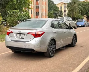 Toyota Corolla S Plus