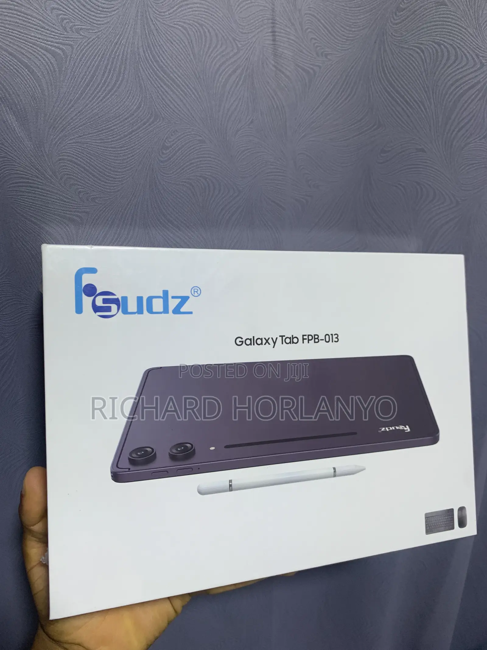 New Tablet 1 TB Gray