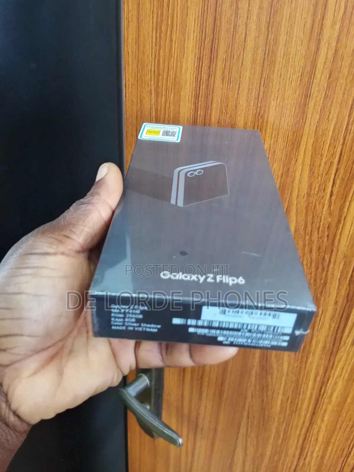 New Samsung Galaxy Z Flip6 256 GB Black