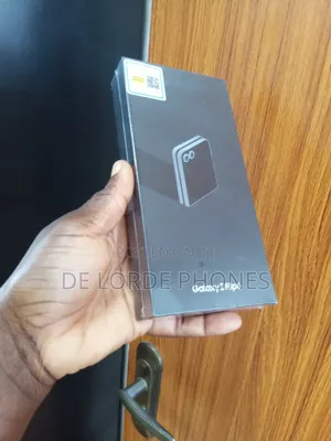 New Samsung Galaxy Z Flip6 256 GB Black