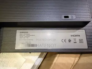 27 Inches Samsung Monitor