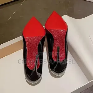 Christian Louboutin Miss Z Patent Leather Pumps