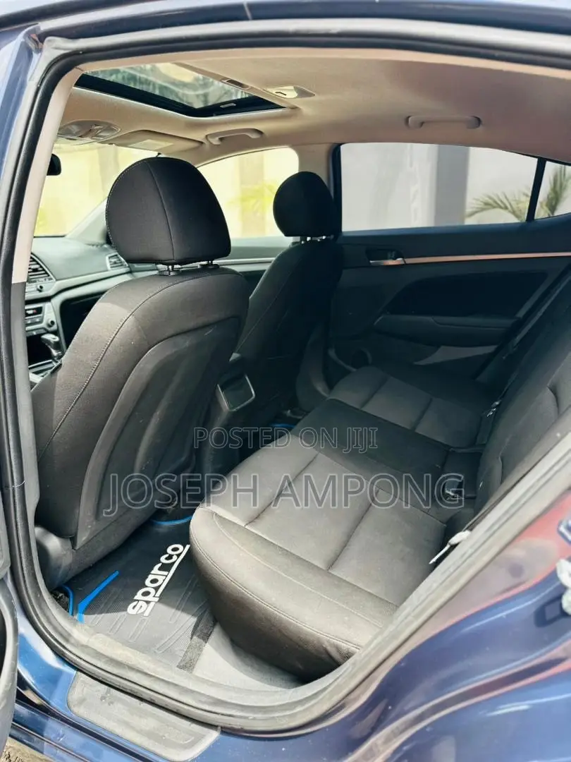 Hyundai Elantra SEL 2018 Blue