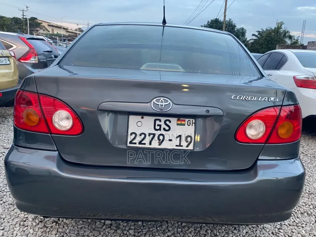 Toyota Corolla 2007 Gray