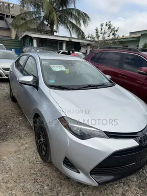 Toyota Corolla 2019 Silver
