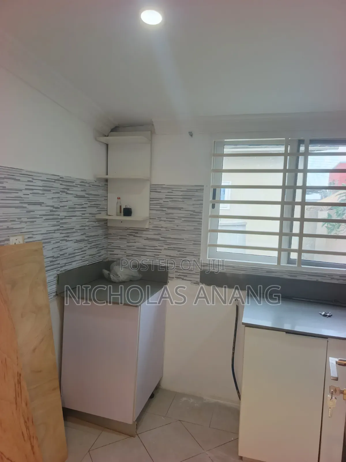 1bdrm Apartment in The Dorns Properties, New Town for rent