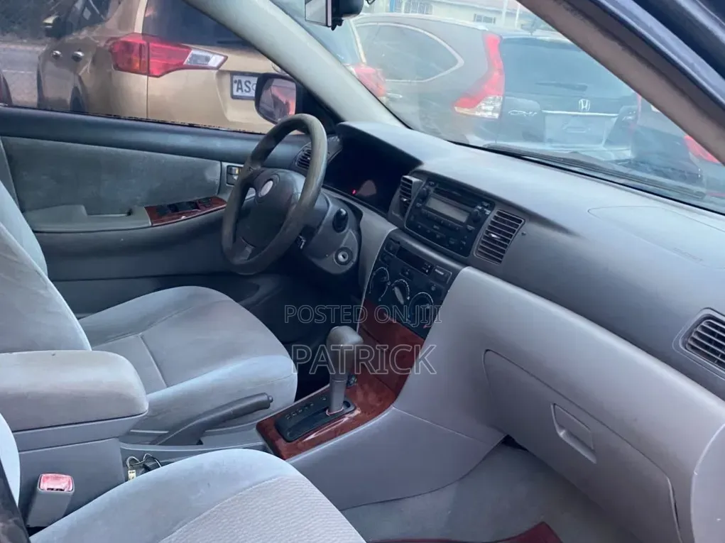 Toyota Corolla 2007 Gray