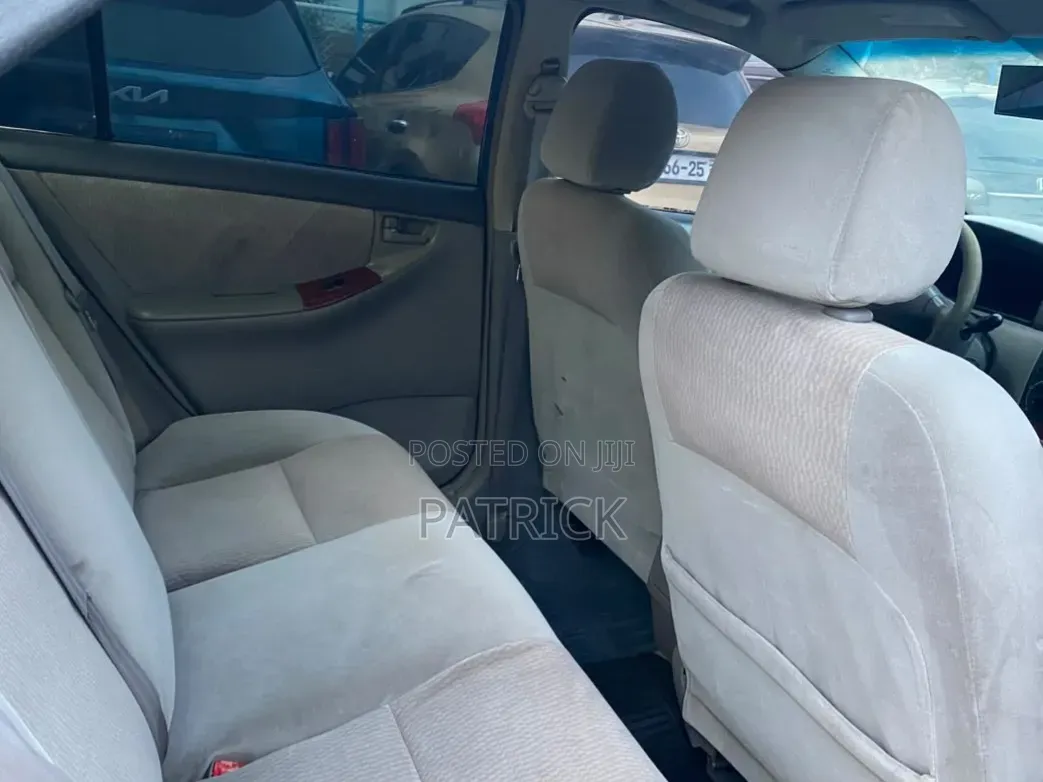 Toyota Corolla 2007 Gray