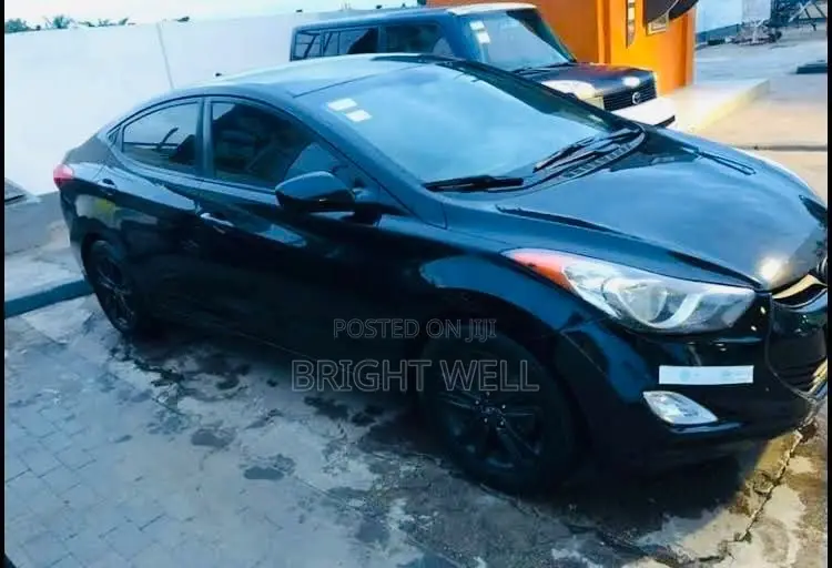 Hyundai Elantra GLS Sedan FWD (1.8L 4cyl 6A) 2013 Blue
