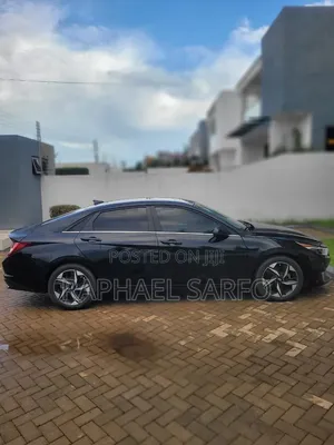 Hyundai Elantra 2022 Black