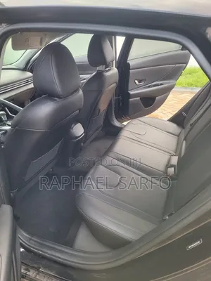 Hyundai Elantra 2022 Black