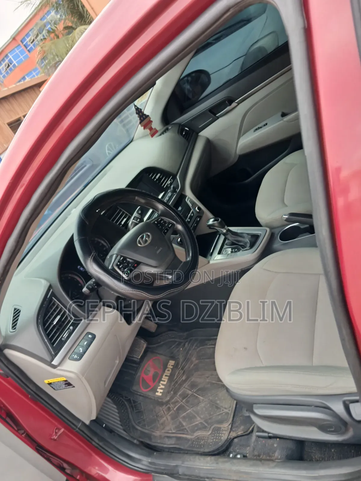 Hyundai Elantra 2017 Red