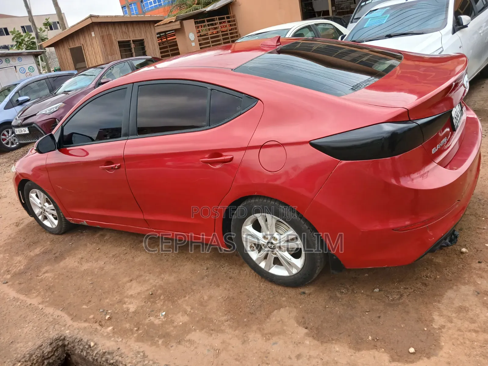 Hyundai Elantra 2017 Red