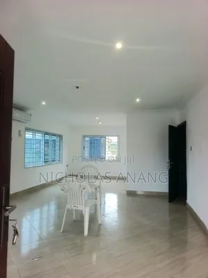 3bdrm Apartment in New Town for rent