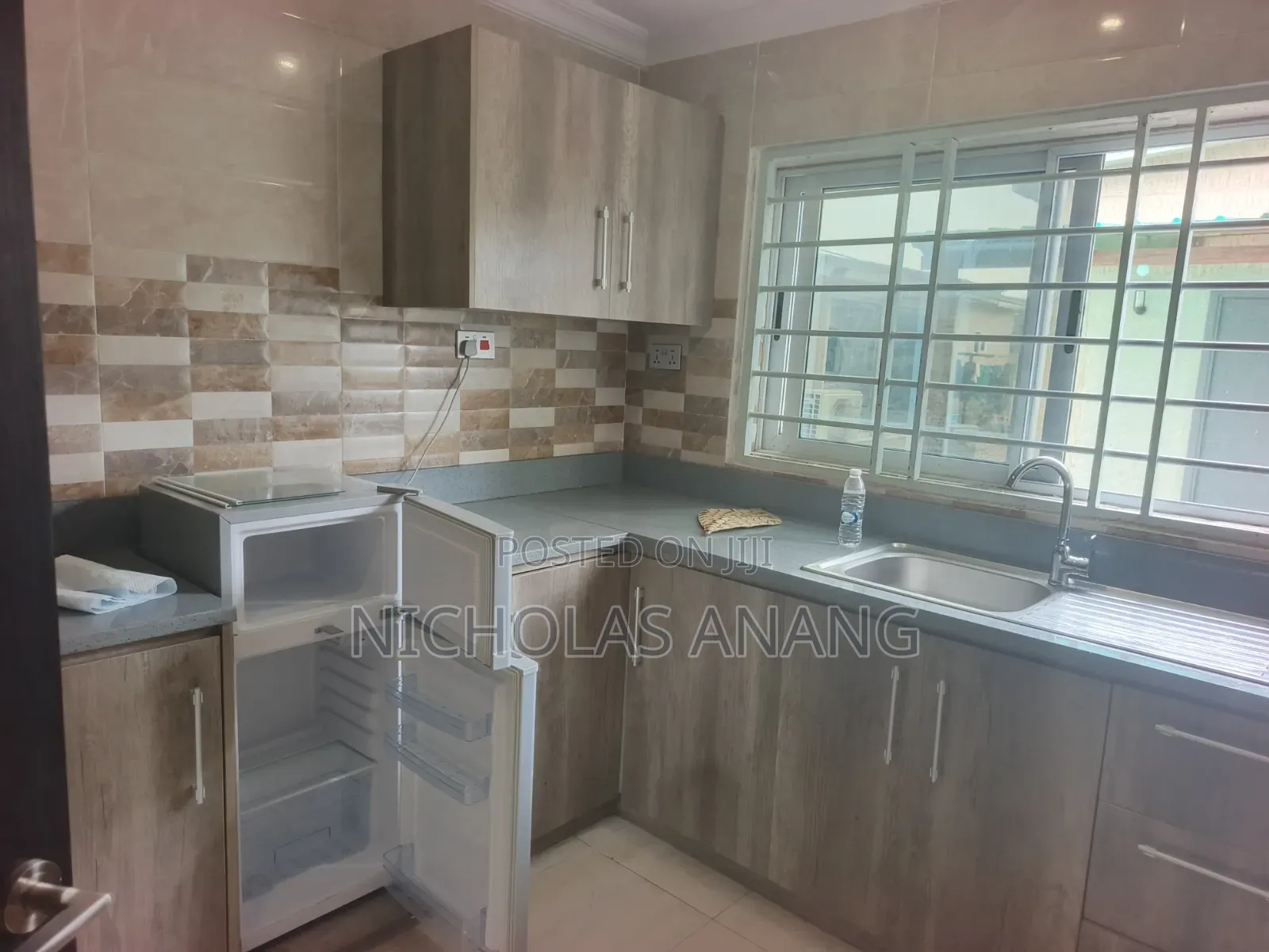 3bdrm Apartment in New Town for rent
