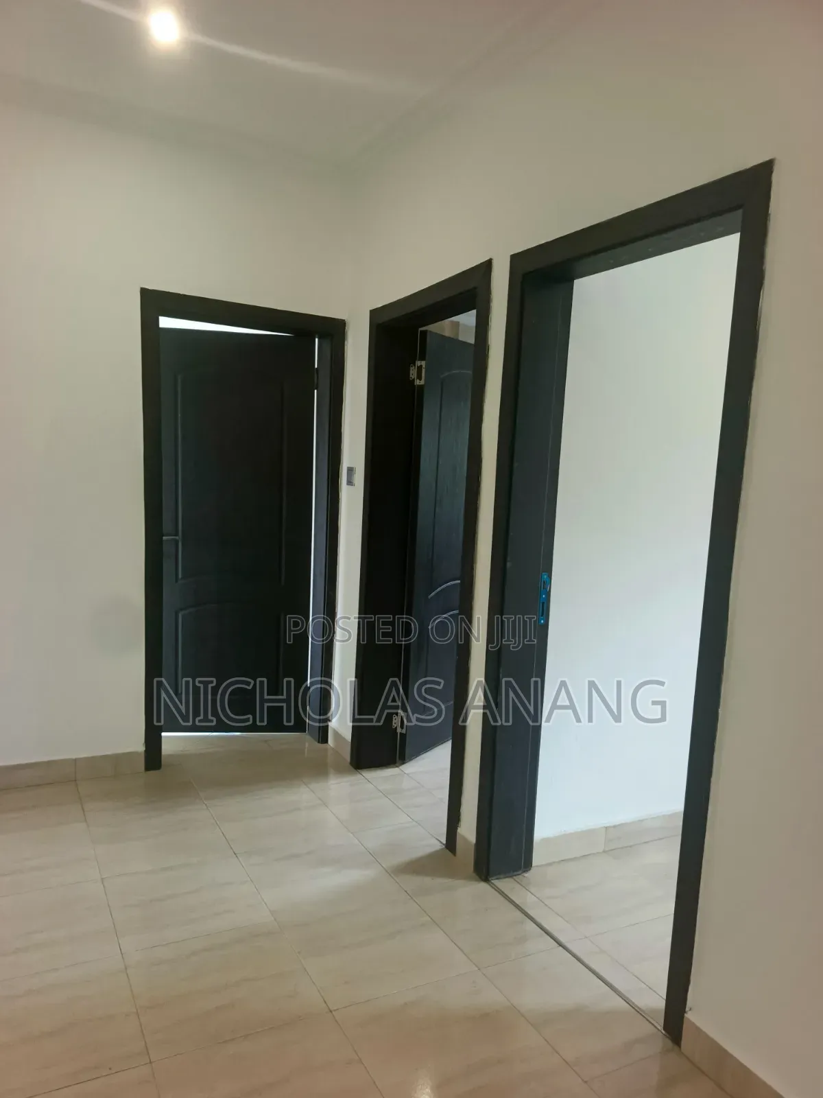 3bdrm Apartment in New Town for rent