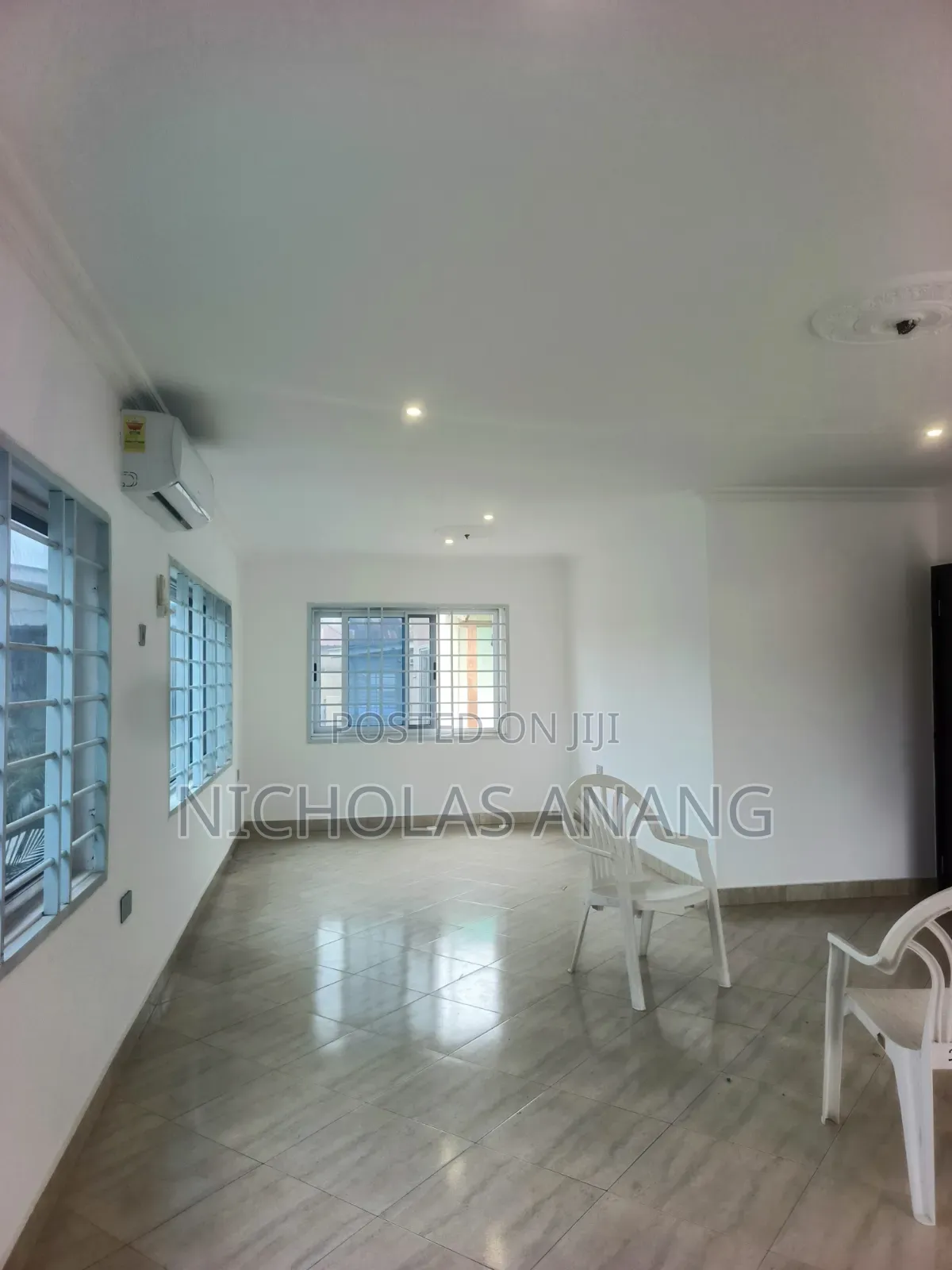 3bdrm Apartment in New Town for rent