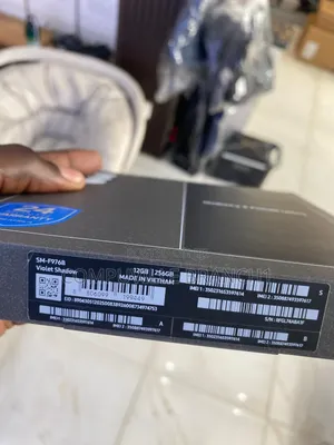 New Samsung Galaxy Z Fold8 256 GB Purple