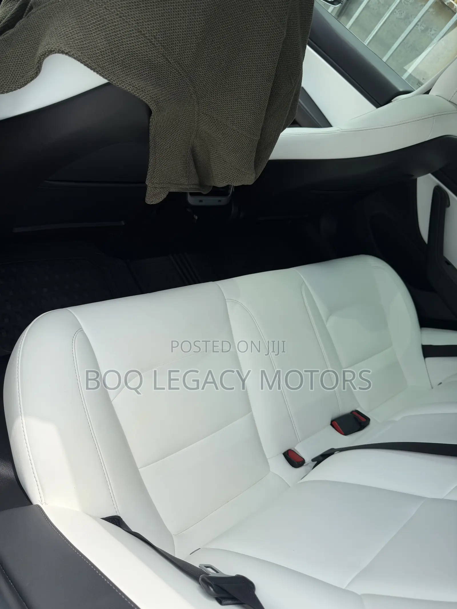 Tesla Model 3 2019 White