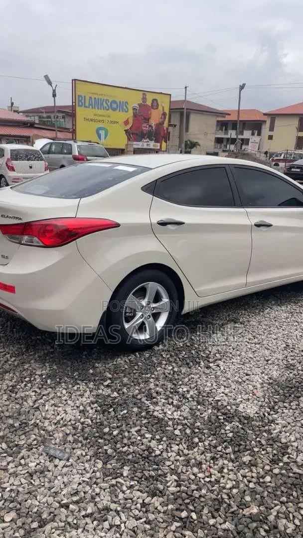 Hyundai Elantra Limited 2012 Beige