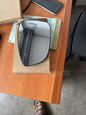 Honda CRV Mirror Glass 2023 2024 2025 2026