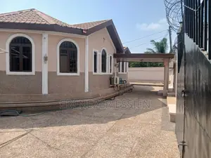 8bdrm House in Obojo, American House for sale