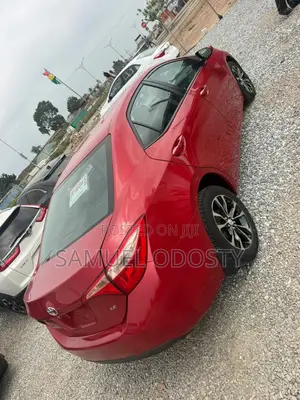 Toyota Corolla LE 4dr Sedan (1.8L 4cyl CVT) 2014 Red