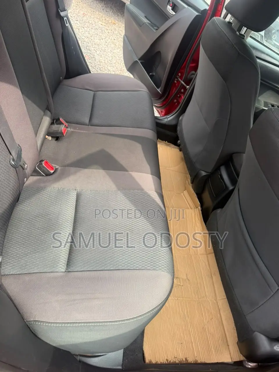 Toyota Corolla LE 4dr Sedan (1.8L 4cyl CVT) 2014 Red