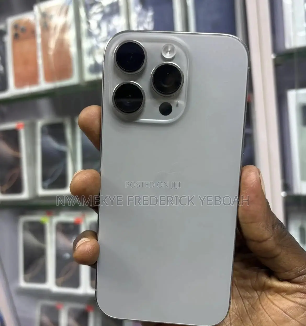 Apple iPhone 16 Pro 128 GB Gray