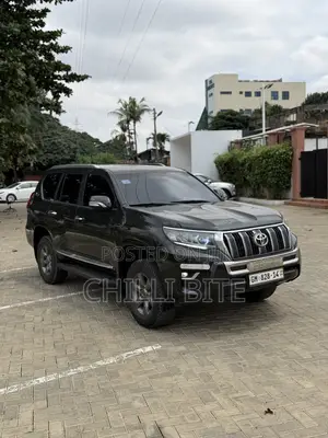 Toyota Land Cruiser Prado 2.7 VVT-i 2014 Gray