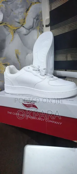 Men's Shoe