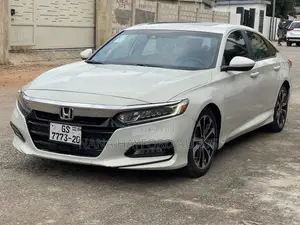 Honda Accord Sport 2.0T 2018 White