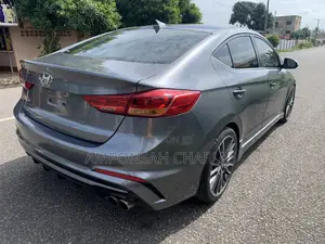 Hyundai Elantra Sport 2018 Gray