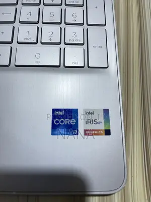 Laptop HP 15s 8GB Intel Core i7 SSD 512GB
