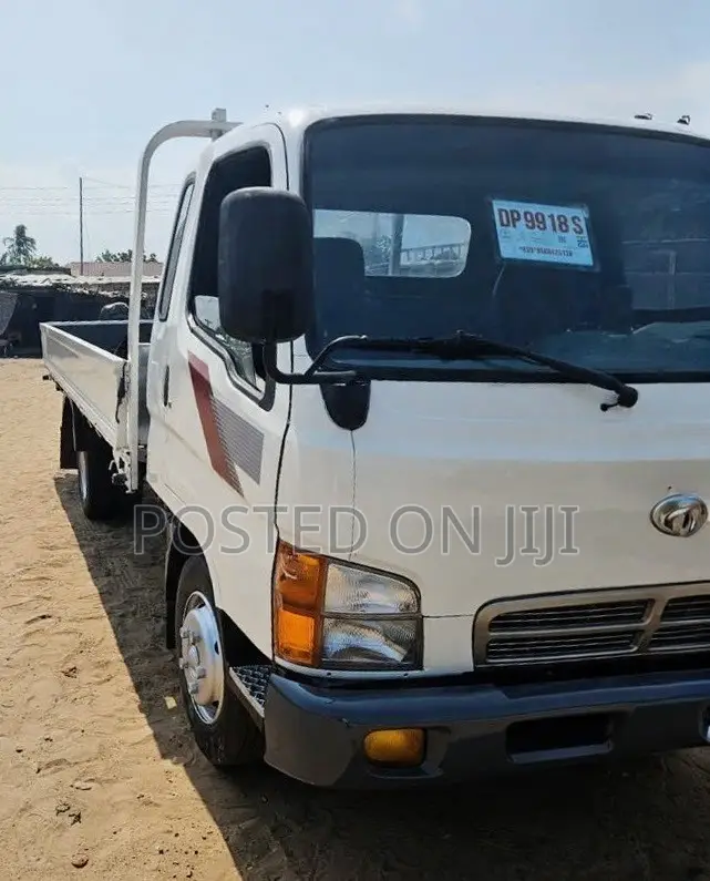 Hyundai Mighty 2.5 Manual Engine