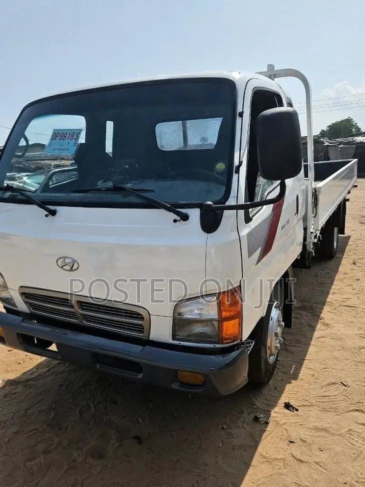 Hyundai Mighty 2.5 Manual Engine